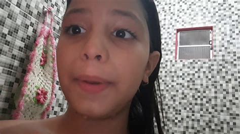 novinha batendo|Jhenny novinha batendo uma no banho